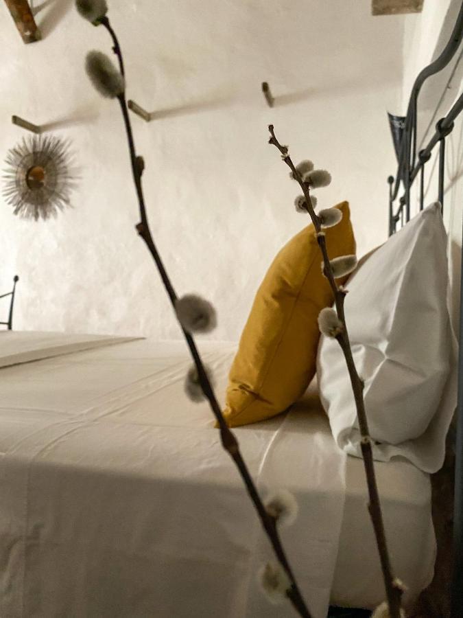 Is Scabas Guestrooms Guest house Solarussa