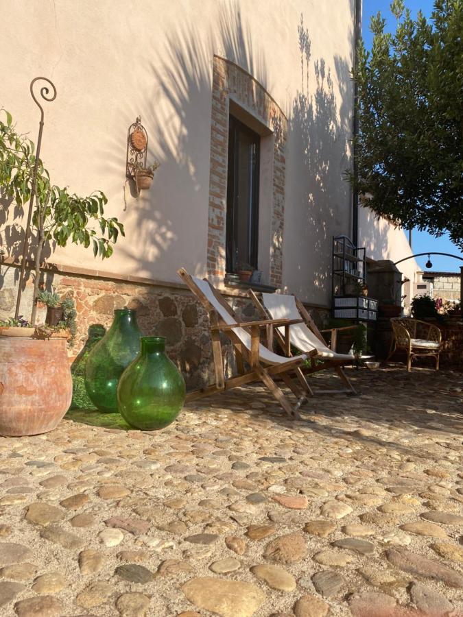 Guest house Is Scabas Guestrooms Solarussa