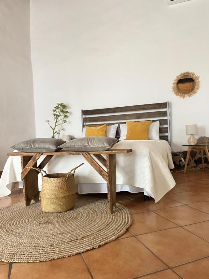 Is Scabas Guestrooms *